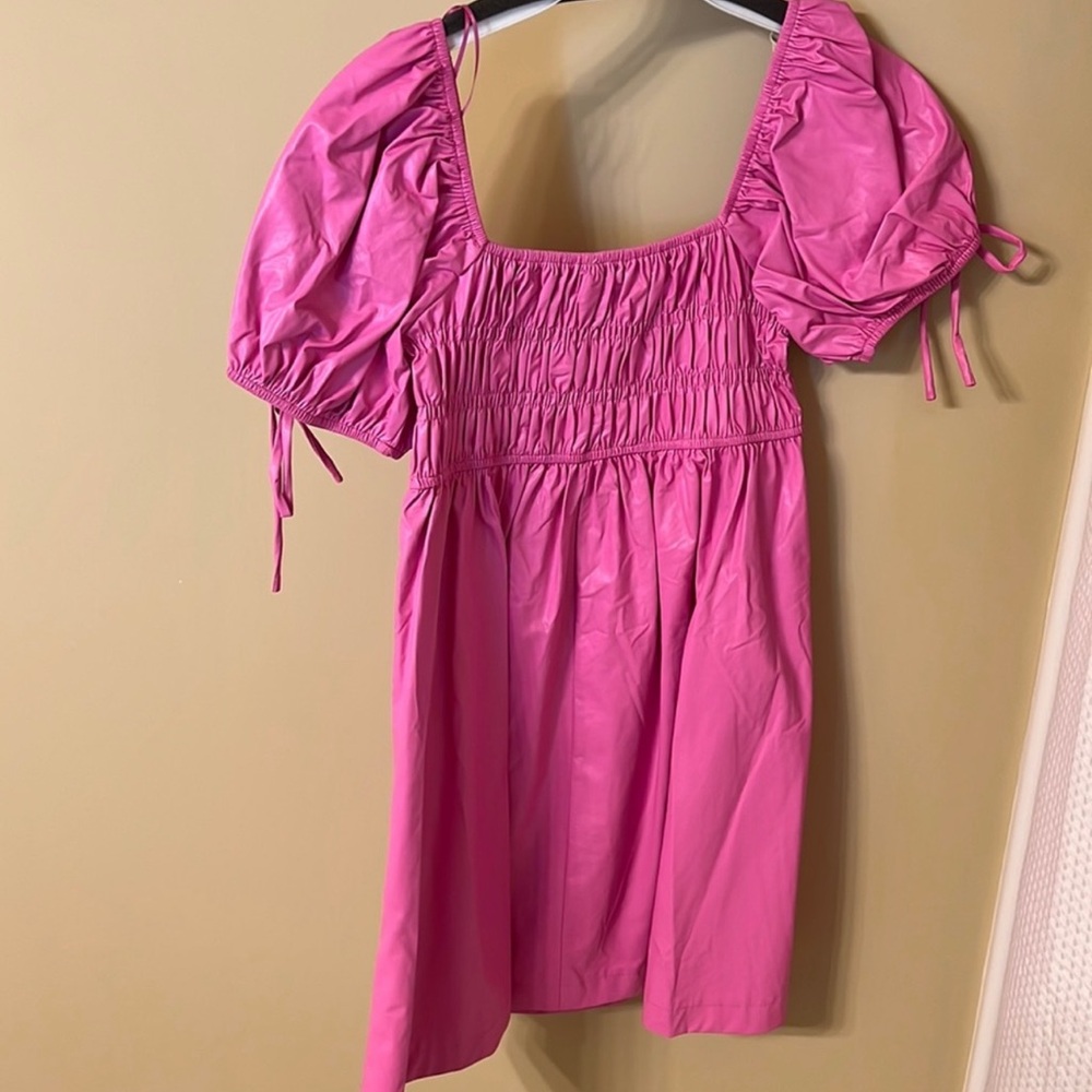 🎀boutique pink bow faux leather dress ✨